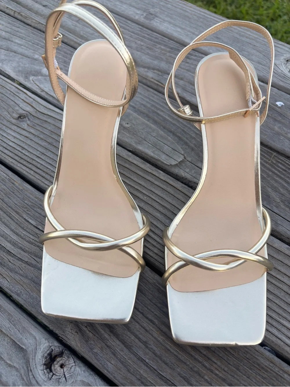 N/A elegant metallic